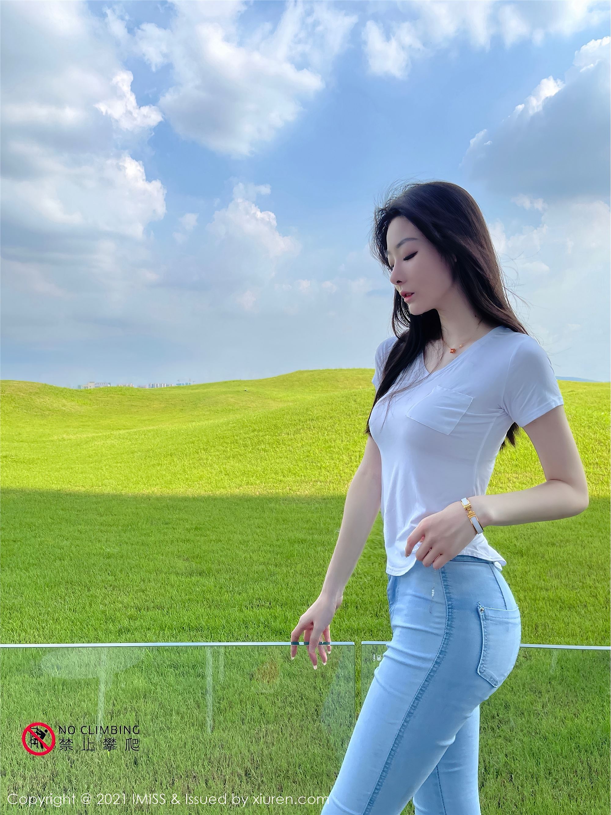 IMiss爱蜜社  2021.08.17 Vol.624 逗逗doudou